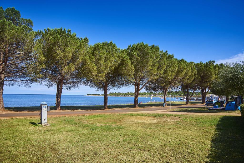 Mobile Homes Premium Vista Mare Park Umag By Camp4You Kültér fotó