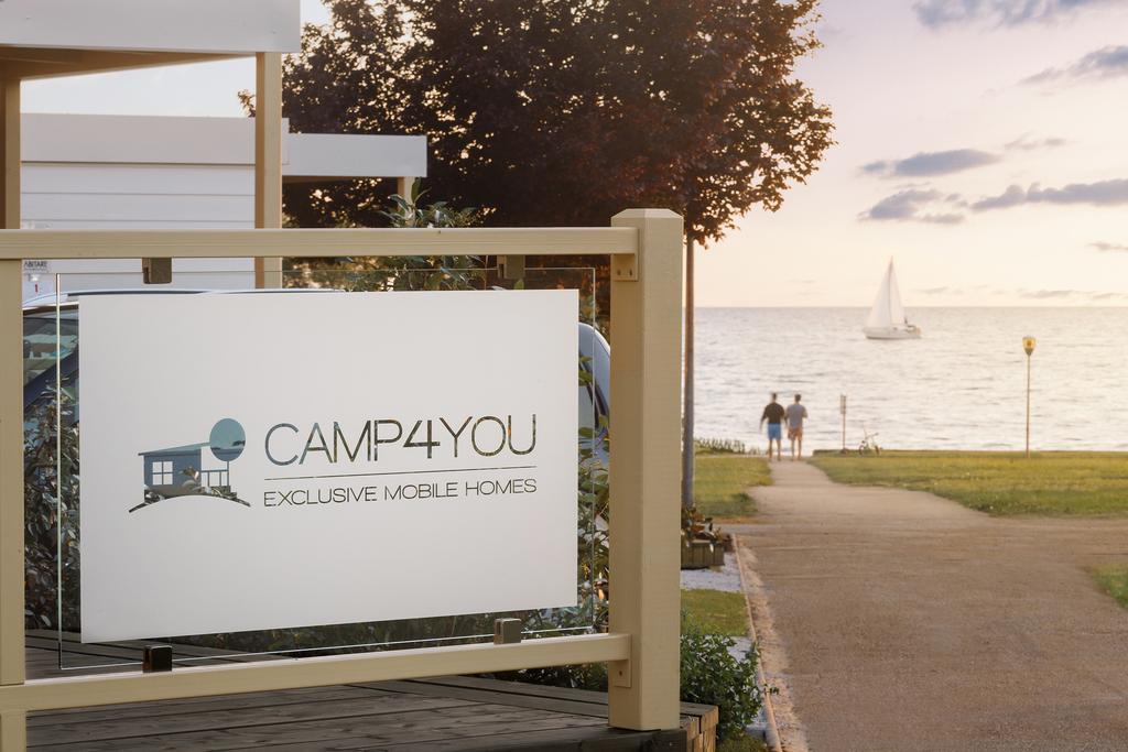 Mobile Homes Premium Vista Mare Park Umag By Camp4You Kültér fotó